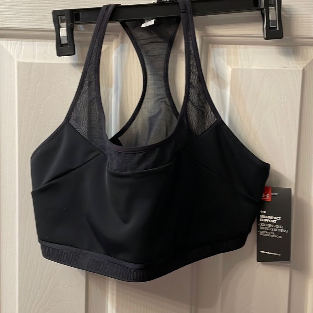 NWTs Under Armour Sports Bra Black mid impact support sz XL